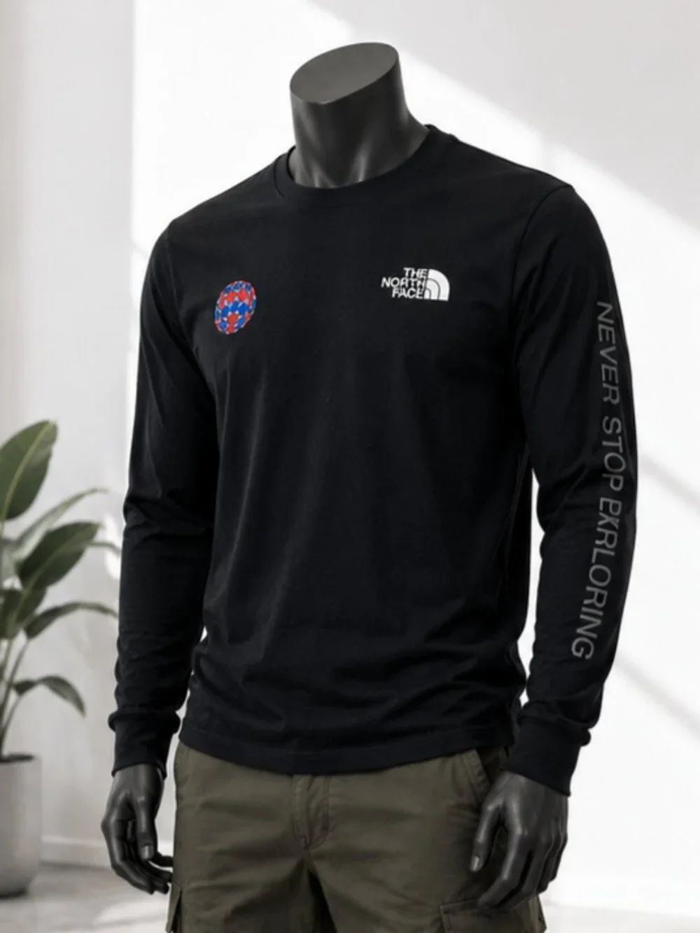 The North Face IC International Competition Rare Tee Large
